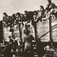 Obyvatelé Roztok u Prahy se snaží pomoci vyhladovělým vězňům