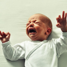 Plačící novorozenec je jeden velký detektivní případ