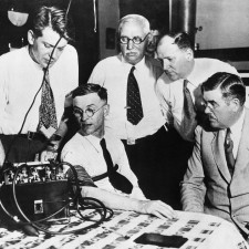 První detektor lži byl použit v roce 1936