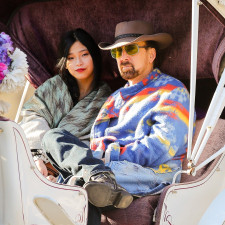 Od filmu Valley Girl používá příjmení Cage, aby se vyhnul protekci, neboť příjmení Coppola všem asociovalo jeho strýčka, režiséra Francise Forda Coppolu