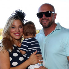 Bude z Evy matka na plný úvazek?