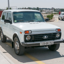 Lada Niva se dočkala inovace. Má bílé LED diody vepředu, to je vše