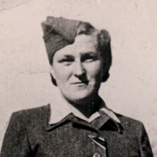 Ctěla pomáhat lidem, nakonec krutě vraždila. Hermine Braunsteiner se stala jednou z nejkrutějších dozorkyň v Majdanku