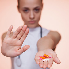 Bakterie jsou živé a v rámci zachování života reagují na nepřítele, mutují a vytvářejí si imunitu