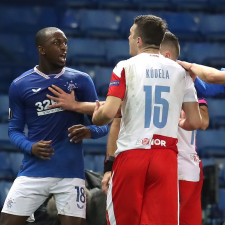 Na pravdu si musíme pár týdnů počkat