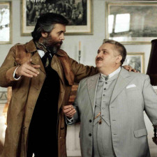 S Josefem Abrhámem ve filmu Konec starých časů sehrál Mariál Labuda doslova herecký koncert