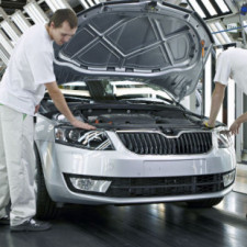 Mají se zaměstnanci začít bát o práci?