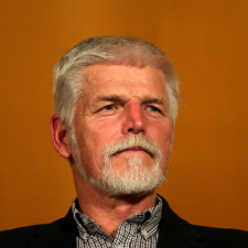 Prezident Petr Pavel s podpisem novelizace zákona vládu pár hodin napínal