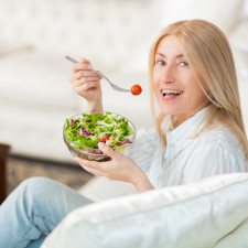 S hubnutím po padesátce vám pomůže mimo jiné i listová zelenina