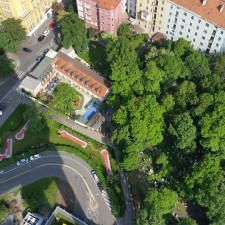 Pohled na hřbitov z vysílače