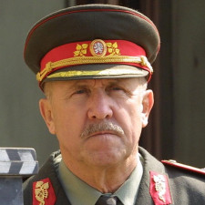 Kdo ví, jaký by byl jeho osud, kdyby dědeček nezachránil rodinu po změně režimu v Sovětském svazu