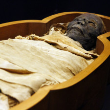 Jedním z nejvíce nemorálních historických koníčků bylo rozbalování mumií