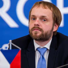 Nového ministra zahraničí Jakuba Kulhánka čekají těžké dny