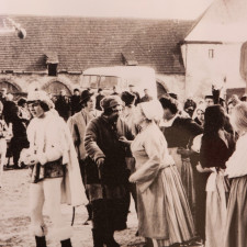 Pohádka Tři oříšky pro Popelku jako výstava na zámku Moritzburg