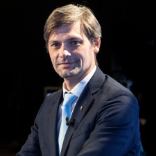 Marek Hilšer od roku 2007 působí jako pedagog a vědecký pracovník na 1. lékařské fakultě v Ústavu biochemie a experimentální onkologie