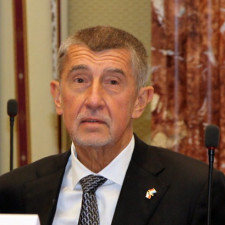 Andrej Babiš chce být příštím prezidentem, jeho kampaň se však obrátila proti němu a jeho šance na zvolení nejsou velké