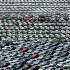 Pokuta ve výši 22,5 miliard korun je nakonec pro Daimler