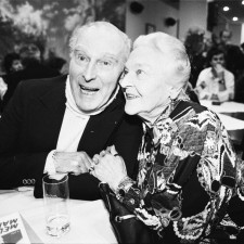 Raoul Schránil byl prvorepublikový elegán každým coulem. Takové ale komunisti potřebovat nemohli (na snímku s herečkou Zitou Kabátovou)