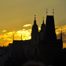 Noční Praha umí být strašidelná