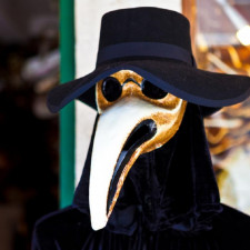 Tak nějak vypadal morový lékař